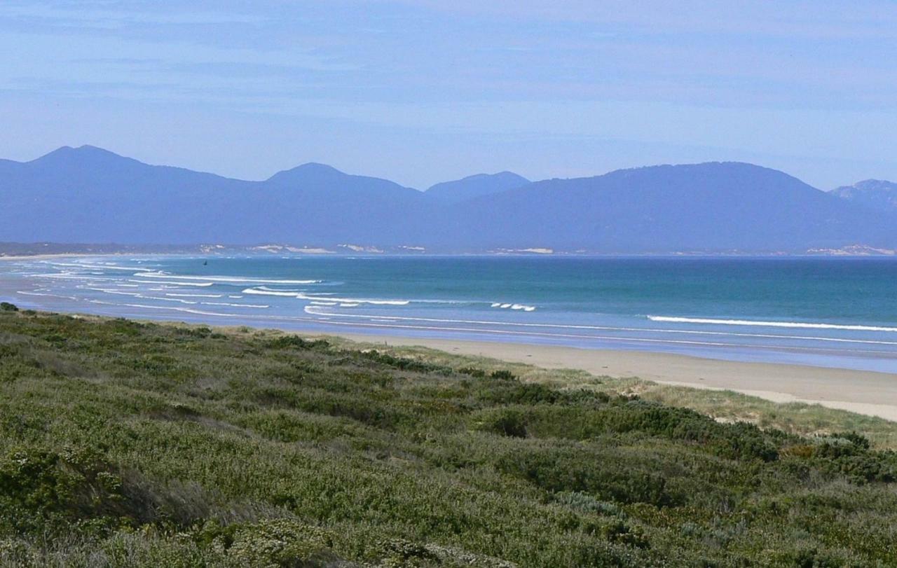 Sandy Point Beach Escape 2 Bedroom Apartment Extérieur photo